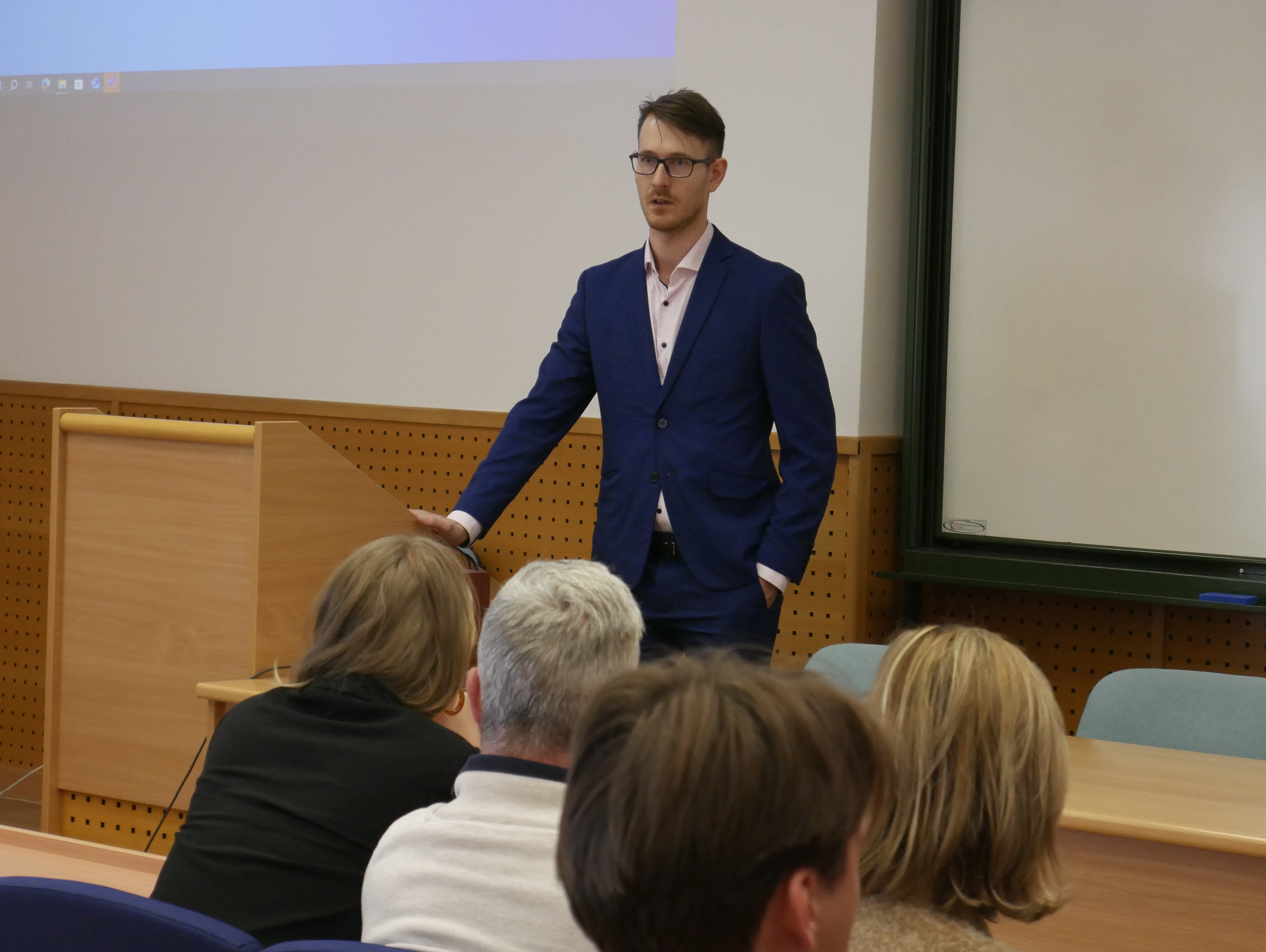 dr. Szijártó István