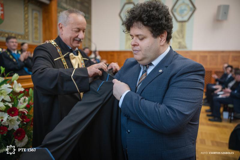  Mohay Ágoston Csanád, dékán